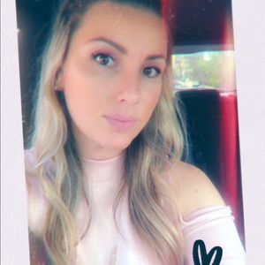 Meet your Posher, Jaclyn